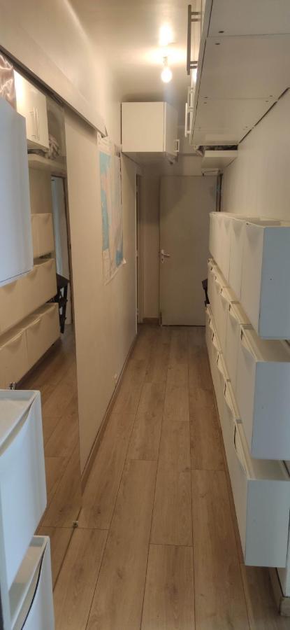 Logement Entier A 15 Mn D'Avignon, 10Mn D'Orange Deux Chambres Roquemaure (Gard) Exterior foto