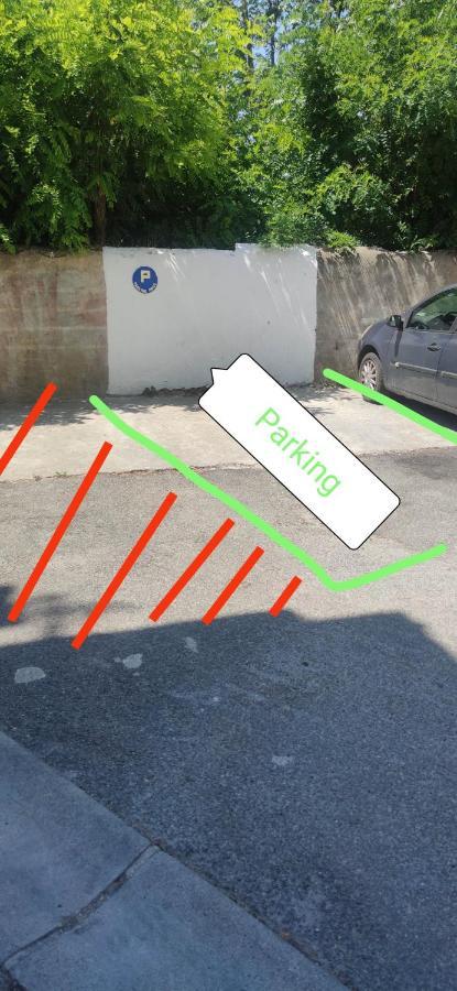 Logement Entier A 15 Mn D'Avignon, 10Mn D'Orange Deux Chambres Roquemaure (Gard) Exterior foto