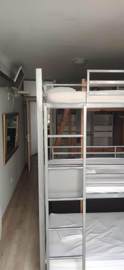 Logement Entier A 15 Mn D'Avignon, 10Mn D'Orange Deux Chambres Roquemaure (Gard) Exterior foto